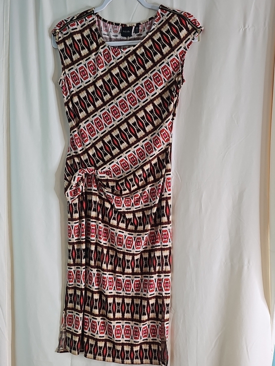 Rafaella Dresses & Skirts - Rafaella Sleeveless Geometric Midi Dress in Red, Black and Cream